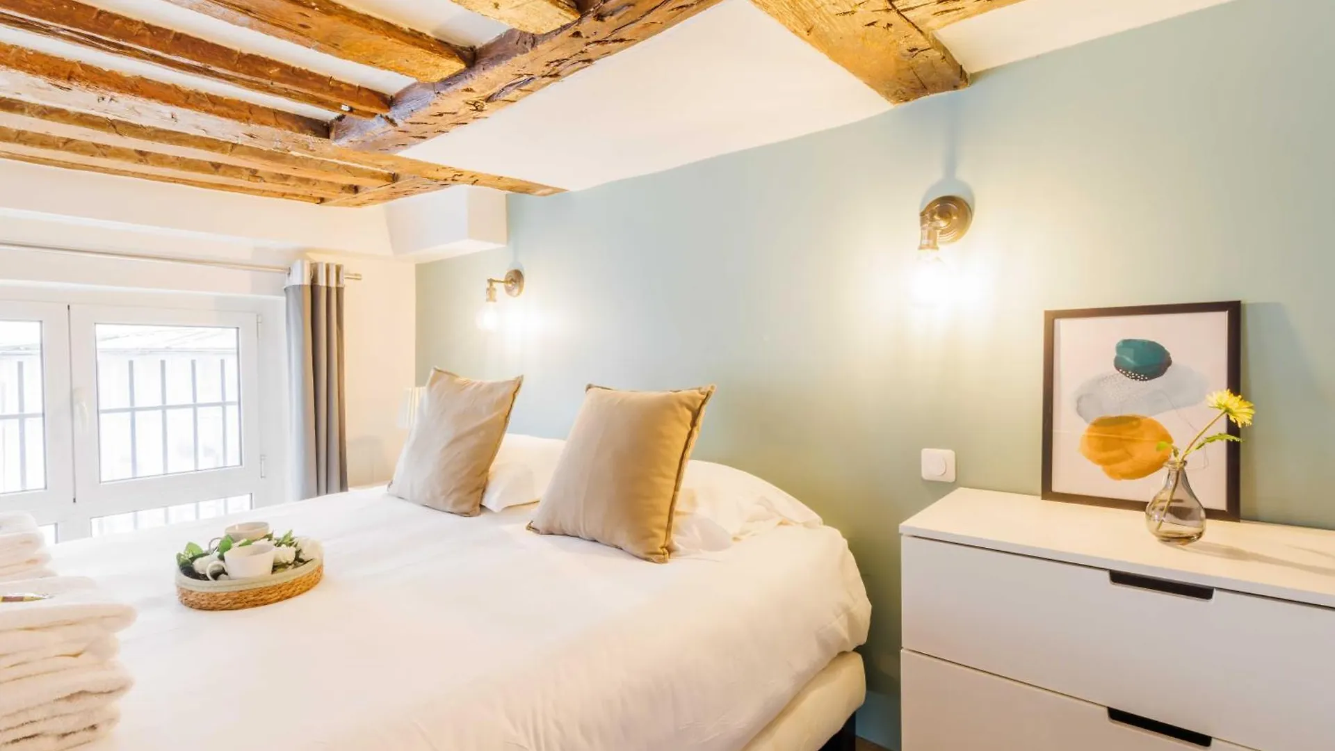 Quiet Apartment 1Br-4P - Quartier Du Mail Paris 0*,  France